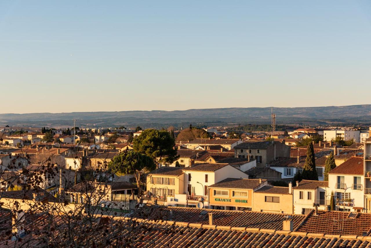 Les Couleurs Du Monde ! Parking Et Balcon Apartment Carcassonne Bagian luar foto